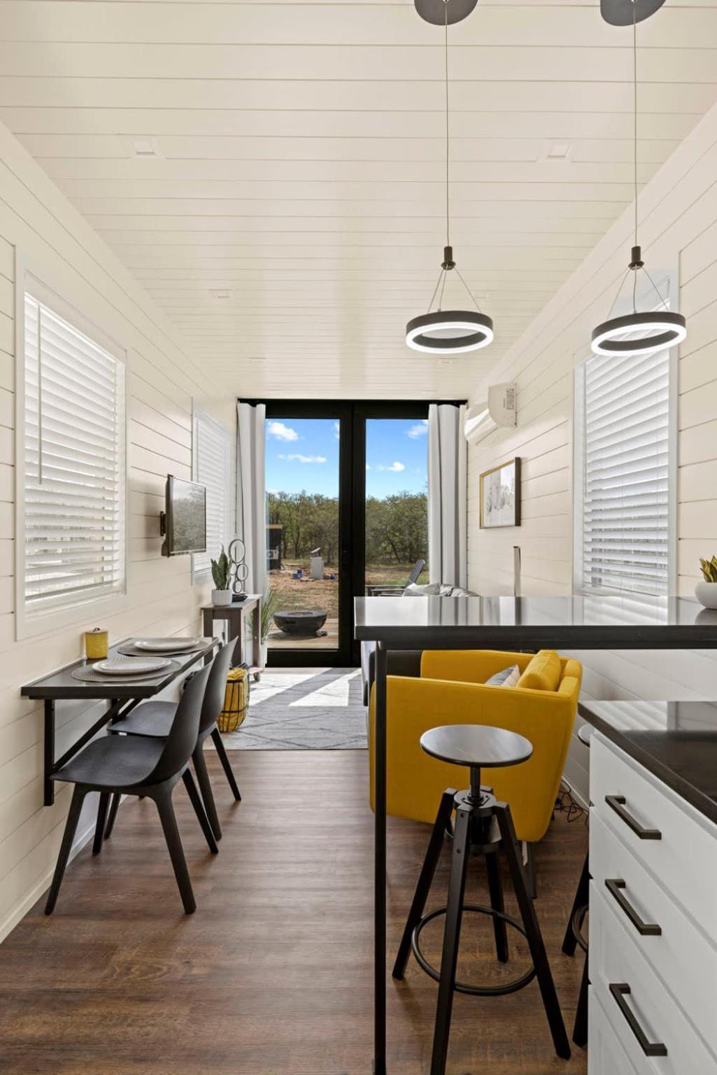 פרדריקסברג New The Yellow Beacon-Luxury Shipping Container מראה חיצוני תמונה